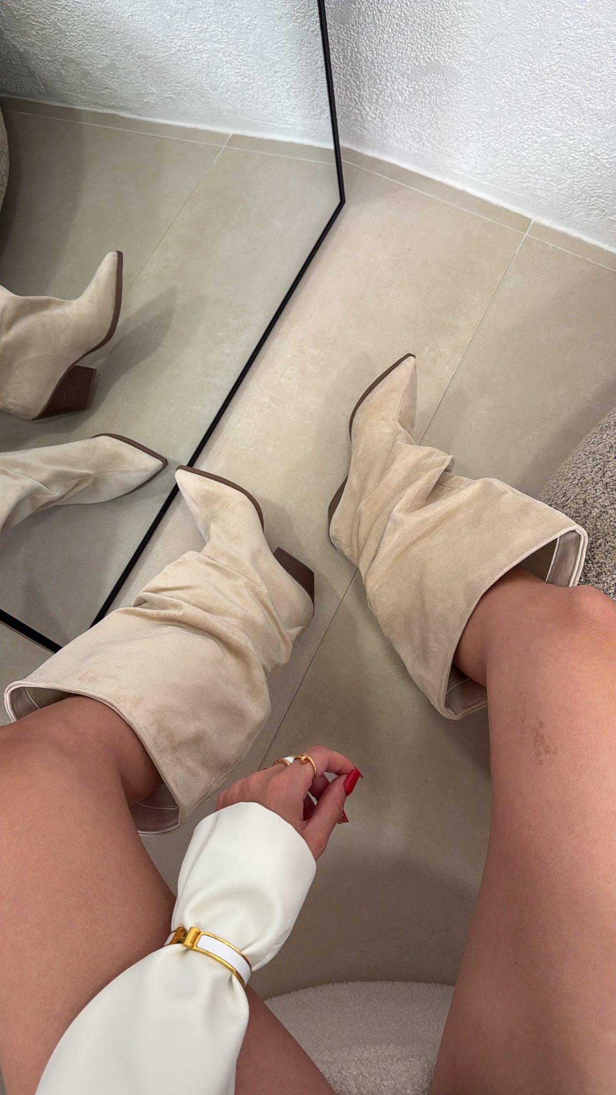 Valentina | Botas camperas beige - LolaLenz™