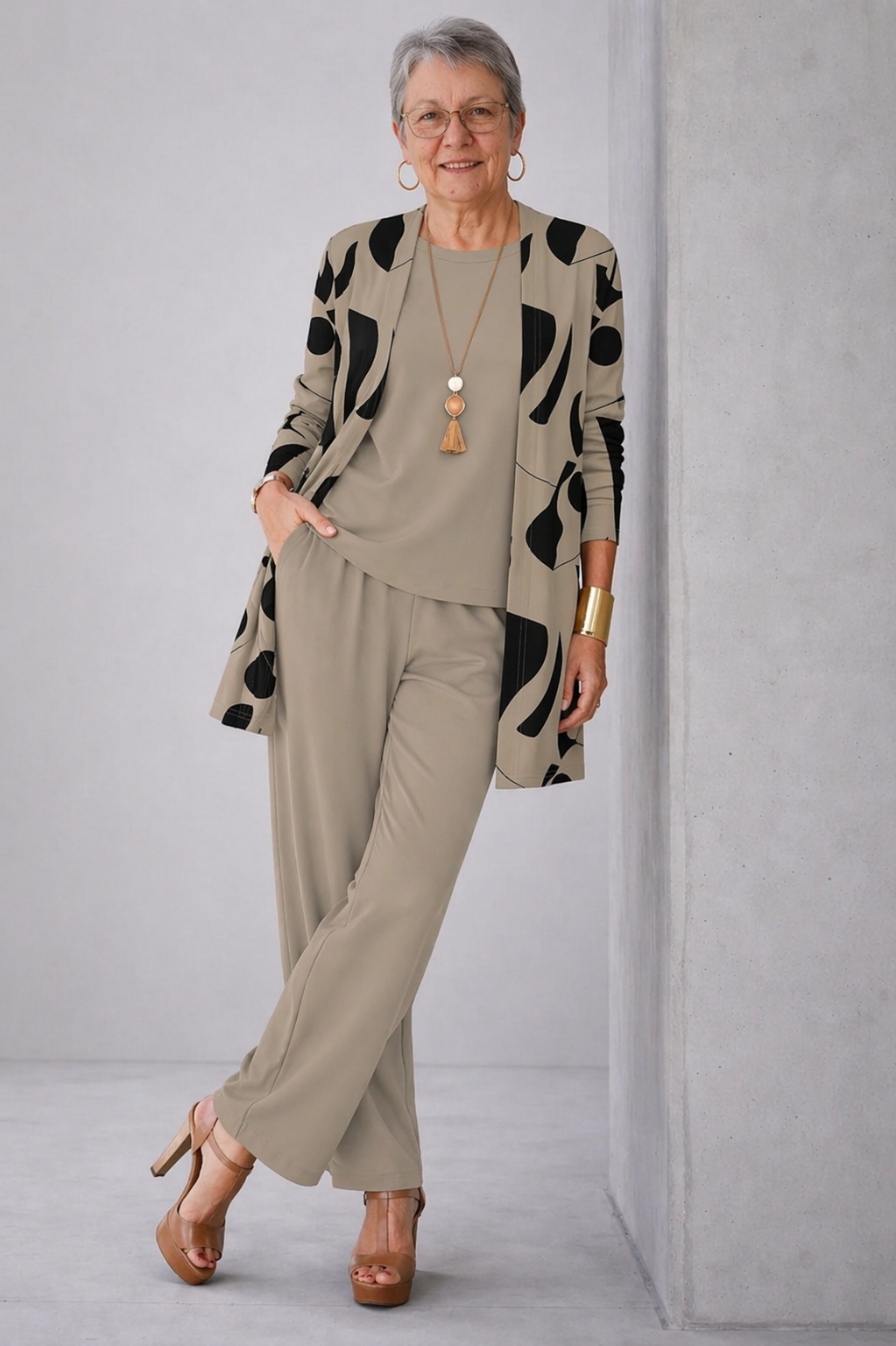 Silvia | Conjunto de 3 piezas topo con estampado negro - LolaLenz™