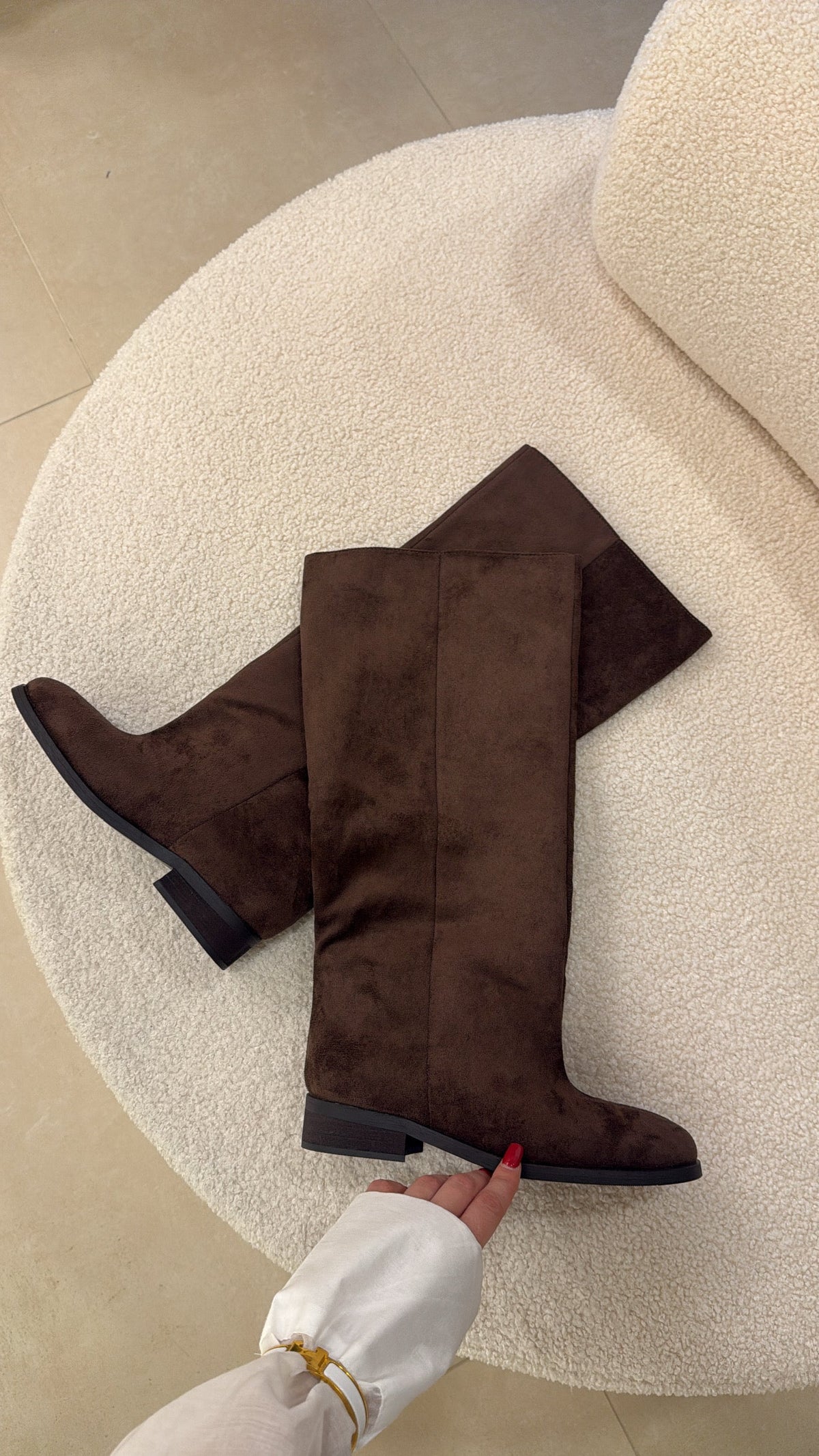 Olivia | Botas de ante marrones - LolaLenz™
