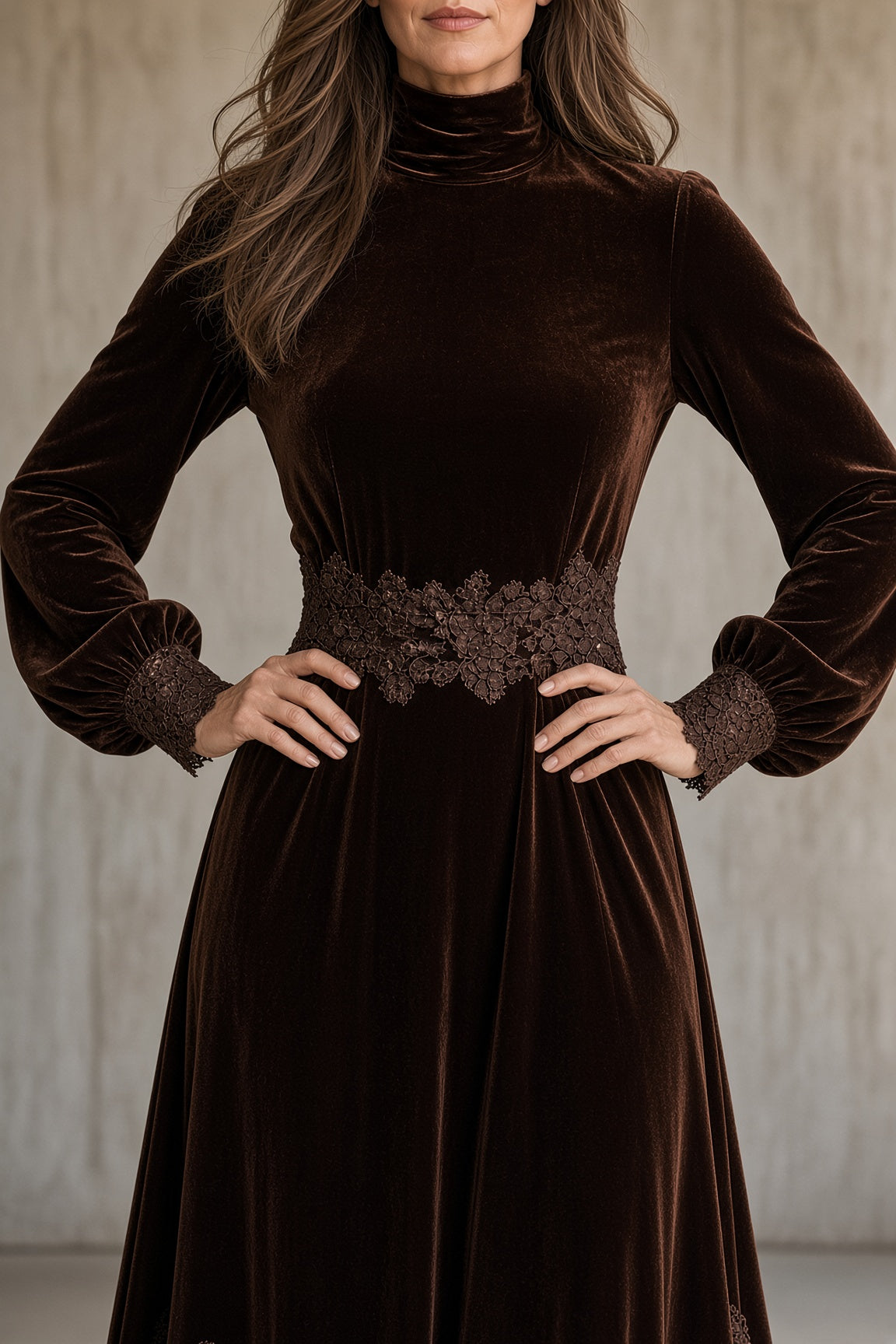 Verona | Vestido maxi de terciopelo con encaje - LolaLenz™