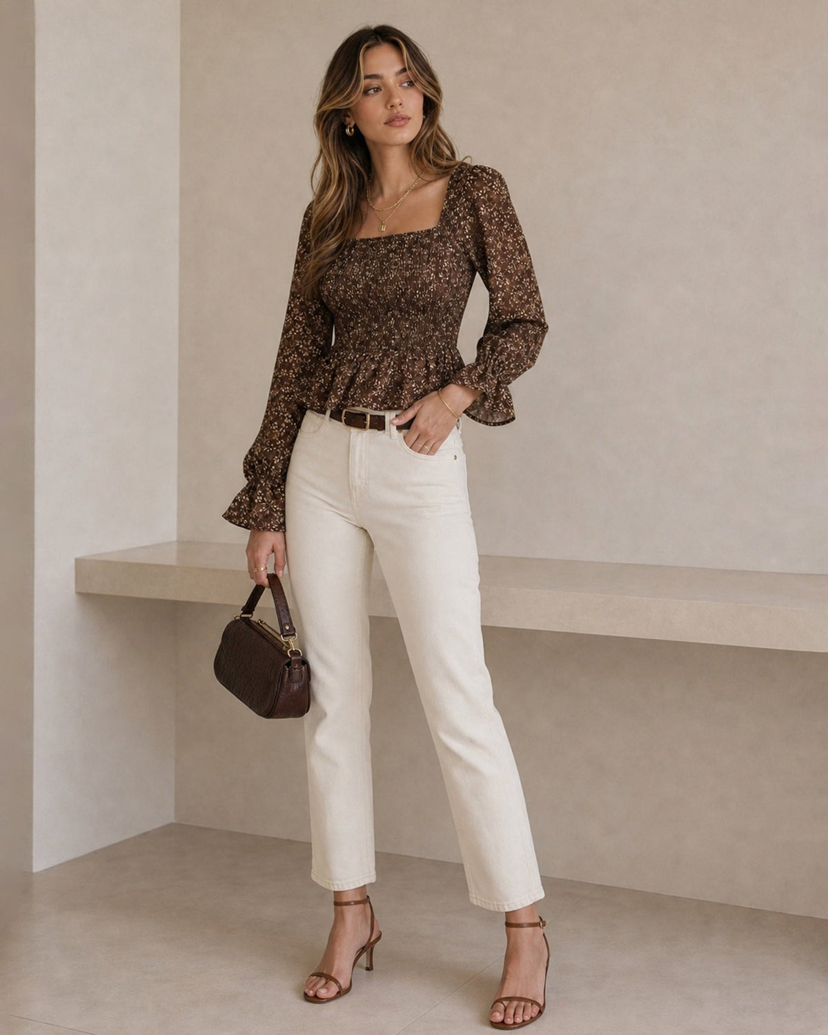 Amapola | Blusa floral de manga poeta marrón - LolaLenz™